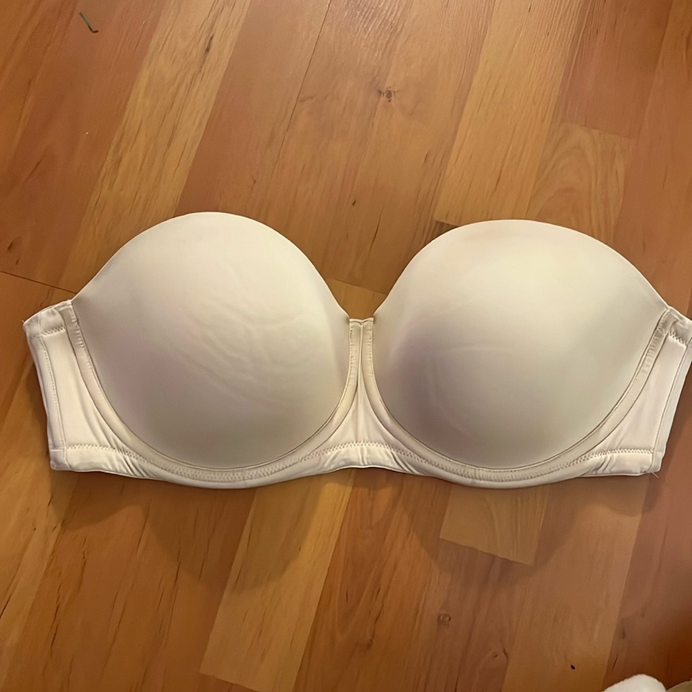 Wacoal 34H Strapless Bra